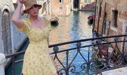 网红詹妮弗吃瓜,揭秘娱乐圈吃瓜背后的故事